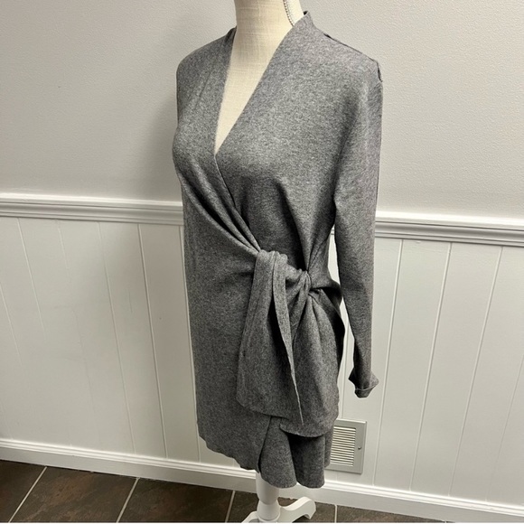 Heartloom Lydia tie sweater cardigan Heather Gray size M - Picture 5 of 10